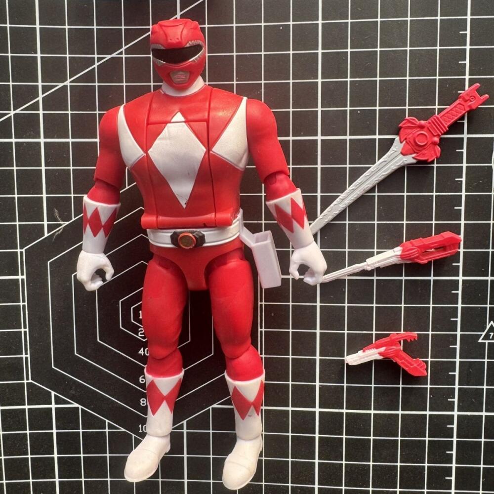 هاسبرو باور رينجرز: دمى شخصيات - مراجعة Model Kit Power Rangers وسعره
