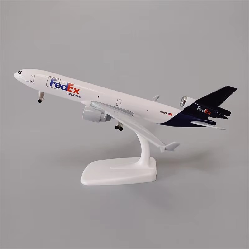 نموذج طائرة 20 سنتيمتر الهواء  - مراجعة Model Kit Manual وسعره