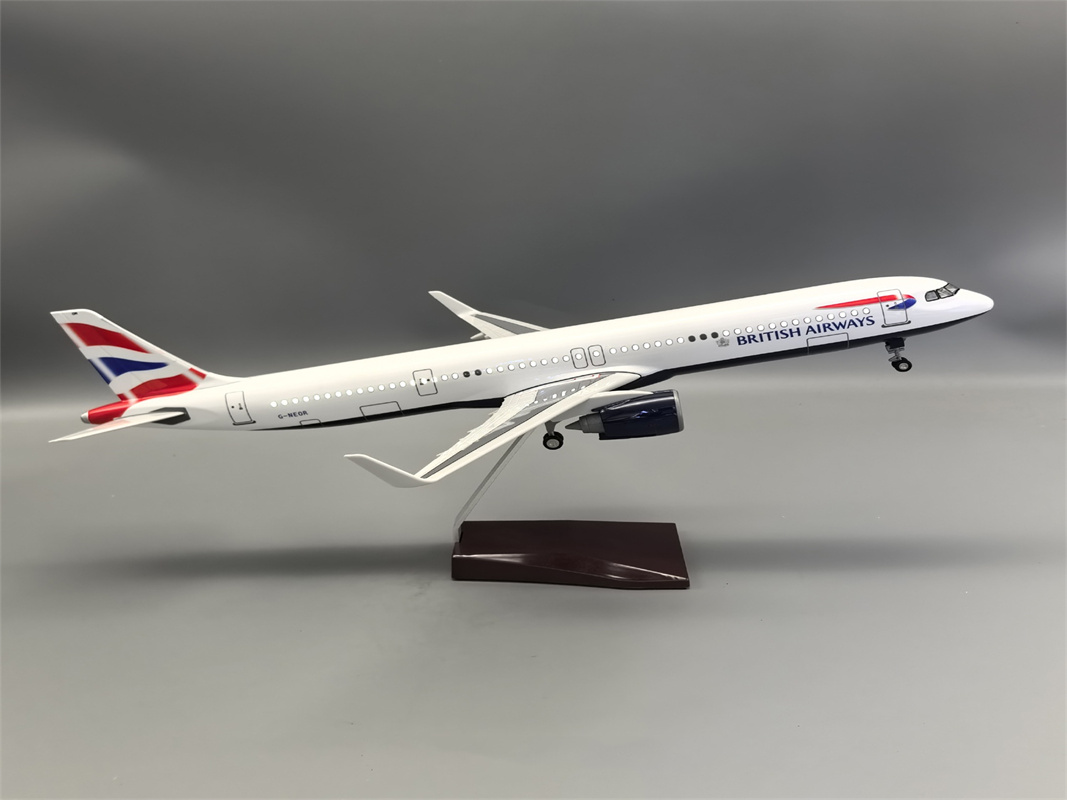 طائرة الراتنج 1/100 مقياس 321n - مراجعة Model Kit Airplane وسعره