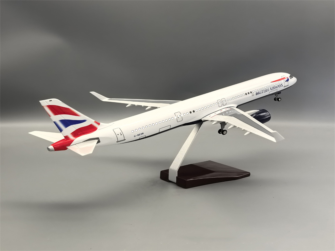 طائرة الراتنج 1/100 مقياس 321n - مراجعة Model Kit Airplane وسعره