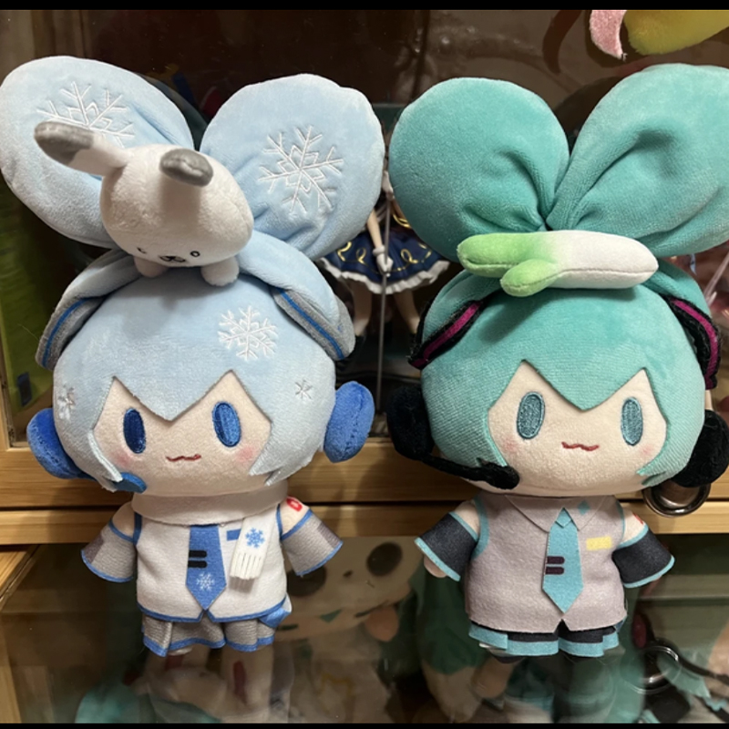 15 سنتيمتر Hatsune Miku الثلوج - مراجعة Model Kit Hatsune Miku وسعره