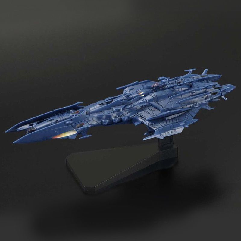 نموذج أصلي من بانداي لسفينة حر - مراجعة Model Kit Yamato Space وسعره