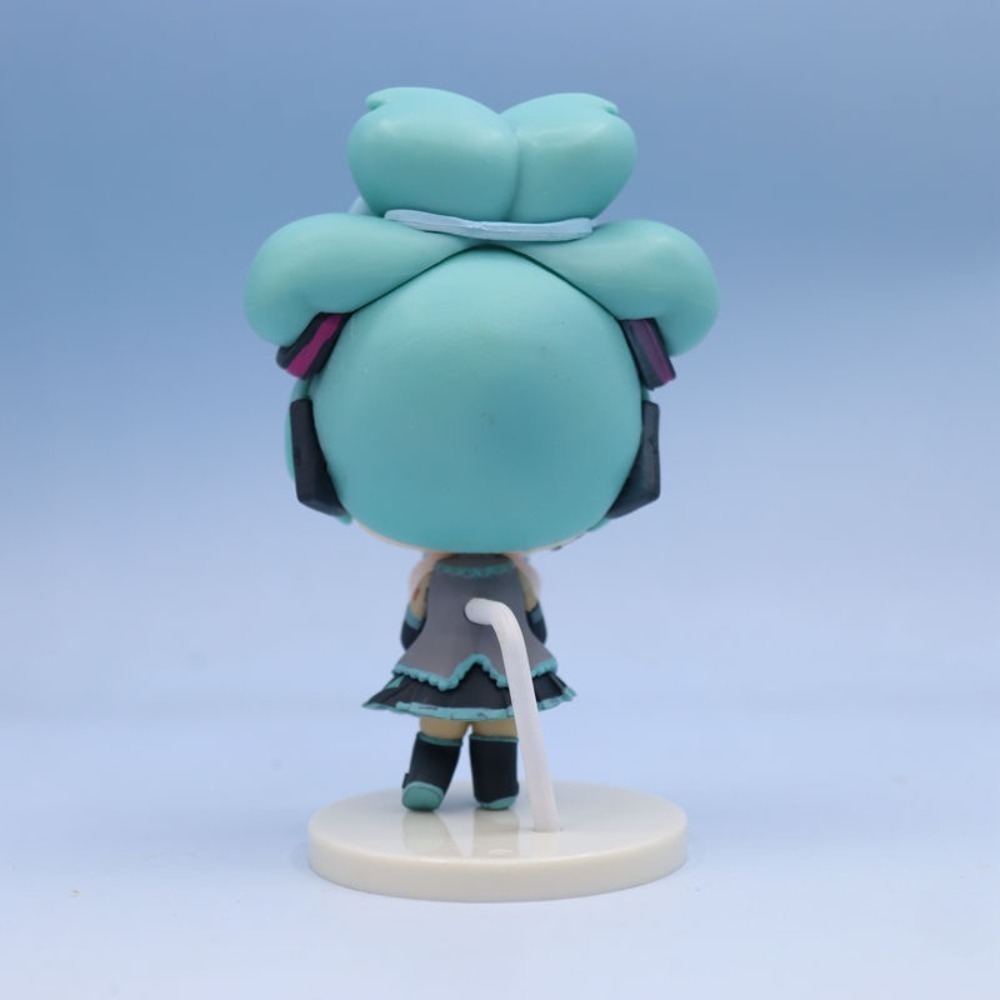 تمثال أنيمي هاتسوني ميكو بارتف - مراجعة Model Kit Hatsune Miku وسعره