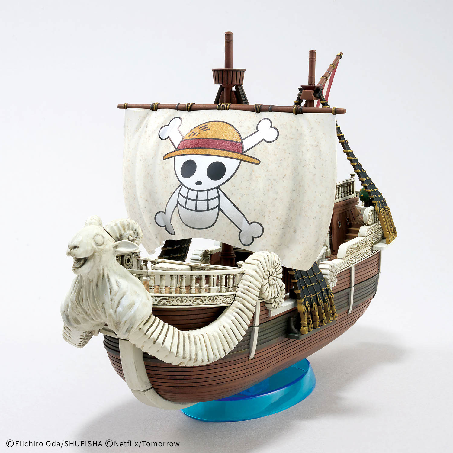 متوفر في المخزون: مجموعة السفن - مراجعة Model Kit One Piece Going Merry وسعره