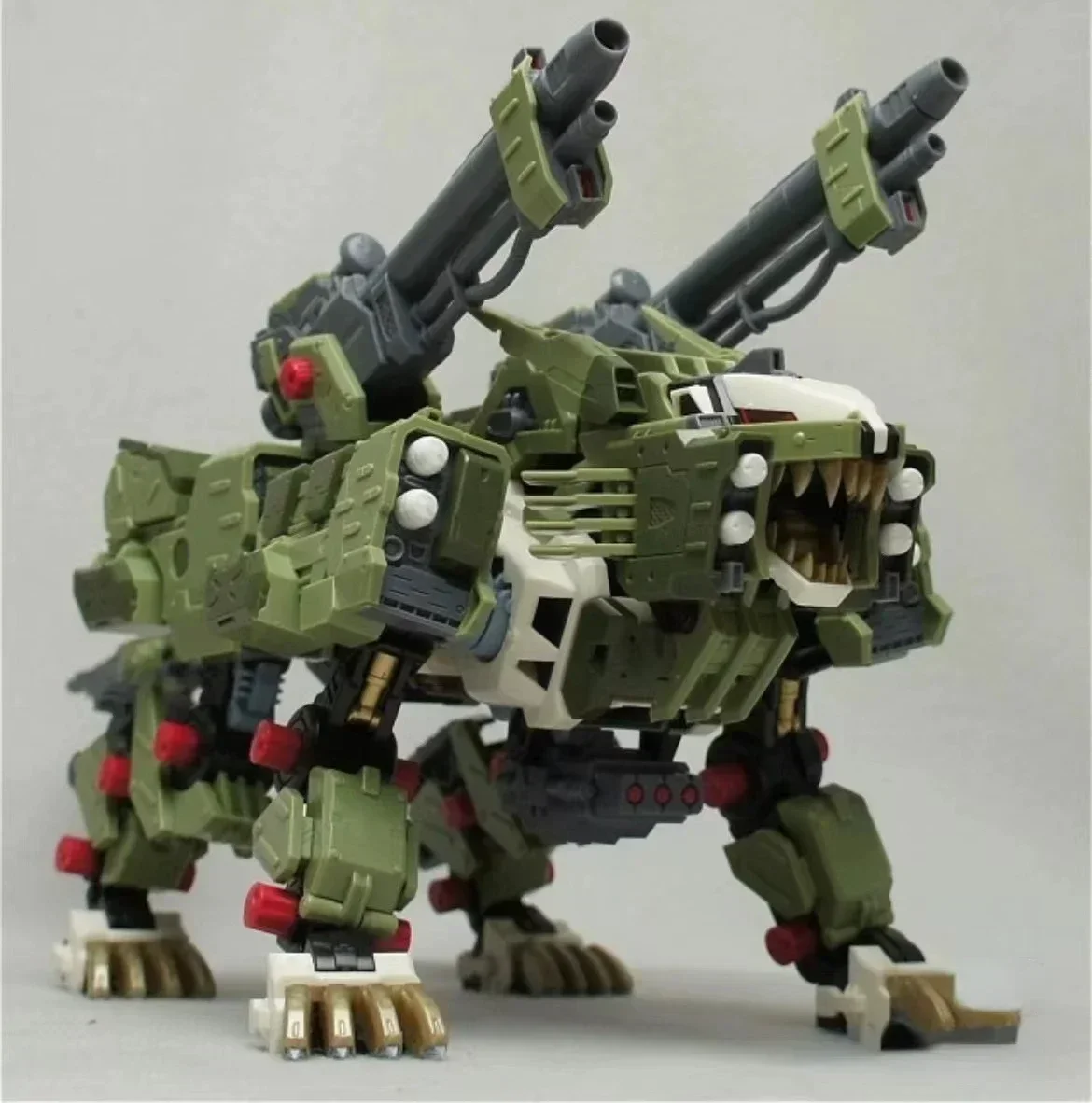 BT اللبنات ZOIDS RZ-041 ليجر ص - مراجعة Model Kit Keroro وسعره