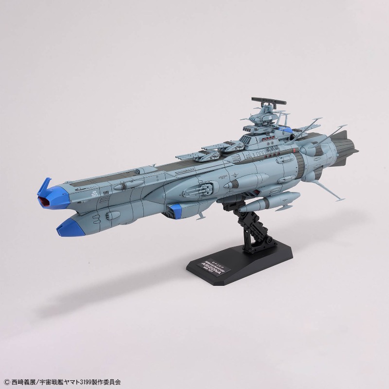نموذج سفينة فضائية أصلية من با - مراجعة Model Kit Yamato Space وسعره