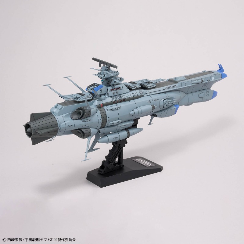 نموذج سفينة فضائية أصلية من با - مراجعة Model Kit Yamato Space وسعره